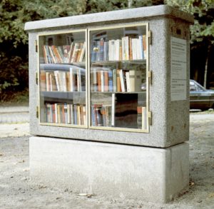 Clegg & Guttmann: „Die Offene Bibliothek“, Hamburg-Barmbek; Installationsansicht. Foto: Claus Friede