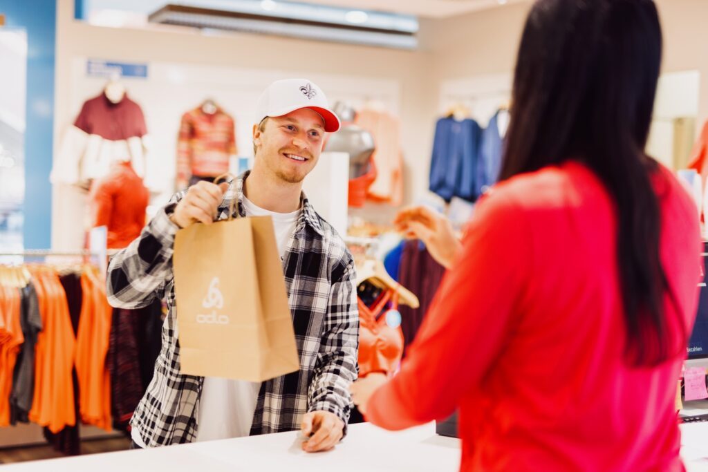 Begegnungen-beim-Shoppen-c-Daniel-Waschnig-Photography-1