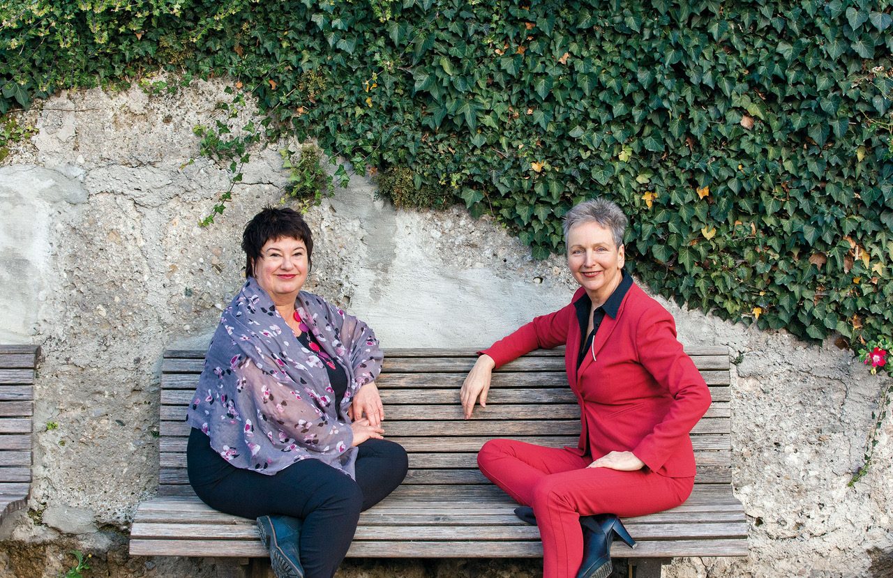 Wohnen im Alter: Im Bild die Beraterinnen und Autorinnen Sonja Schiff und Ursula Spannberger (c) Renata Eisen-Schatz