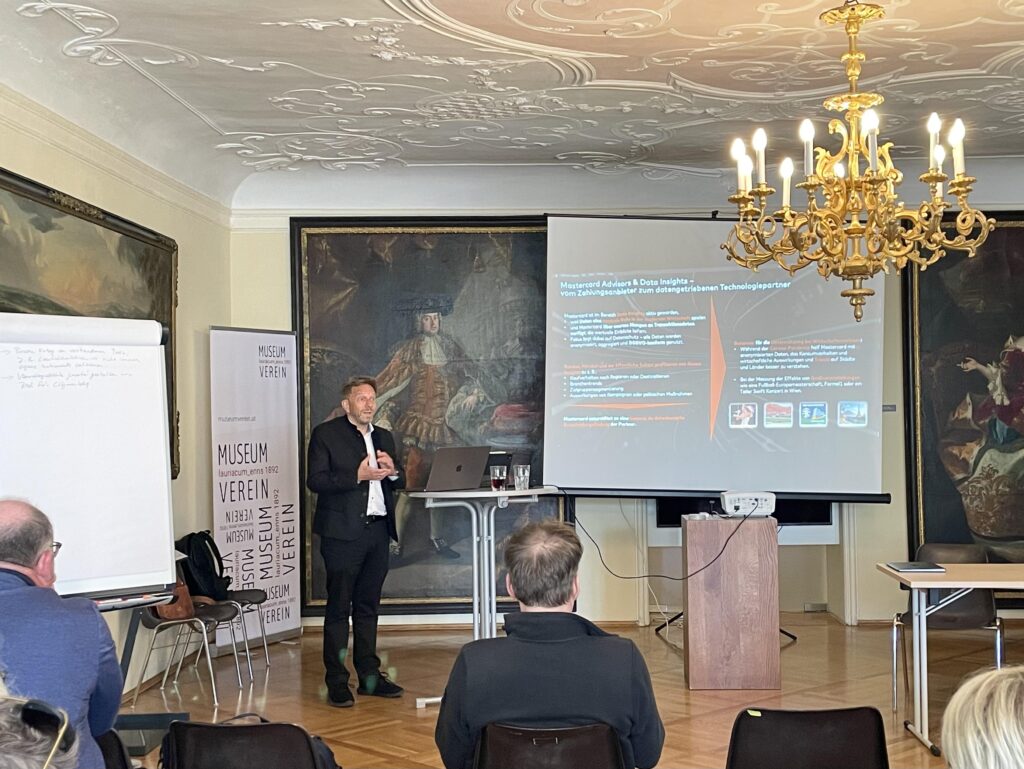 Praxistag Enns April 2025, Vortrag Dirk Mühlenberg zu Mastercard-Datenanalysen