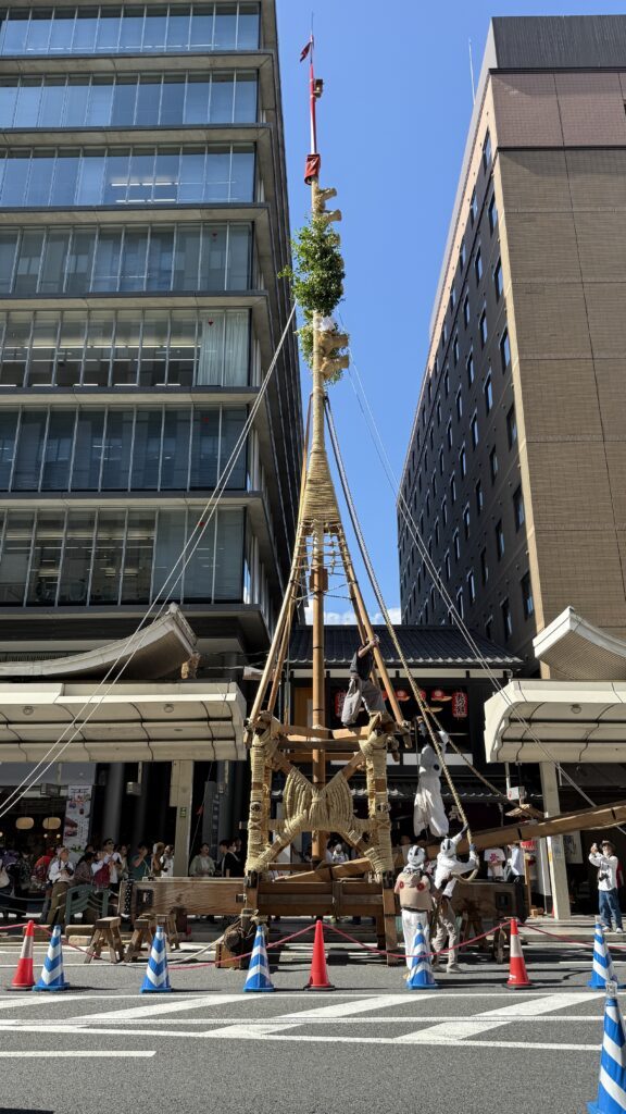 Festwagen des Gion Matsuri in Kyoto – seit dem 9. Jahrhundert Symbol für Reinigung, Schutz und das Feiern der Gemeinschaft. Foto: Daniela Krautsack